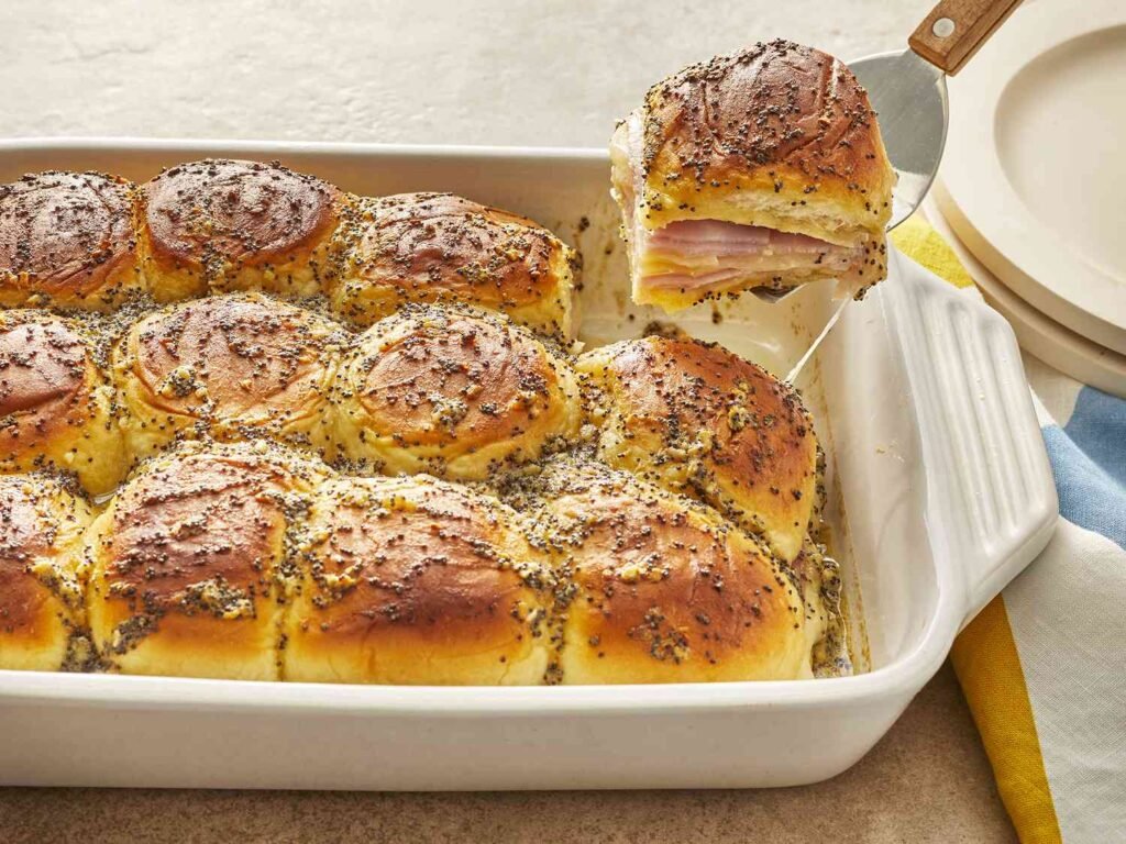 216756 baked ham and cheese party sandwiches mfs 001 4x3 931c71f723a14e26a6f11dea7fdc3f8c