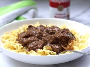 241630creamy beef tips with egg noodlesfrancecvideo4x3 c1916809d85b4d86ae0ee64fc39e13f8