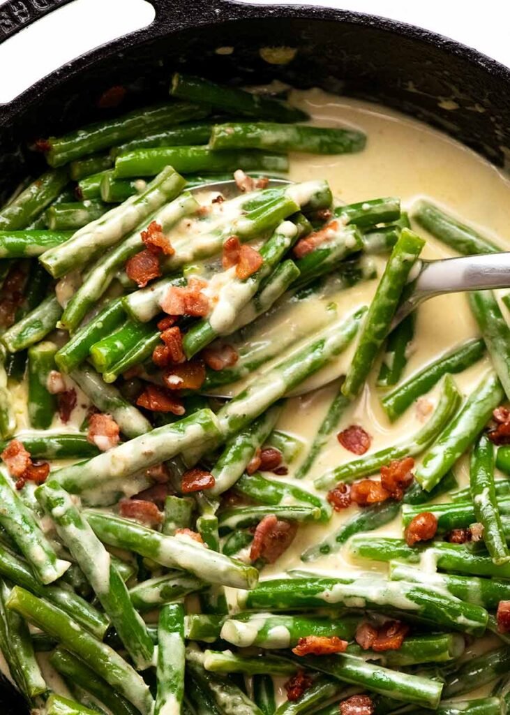 Green beans in creamy parmesan sauce with bacon 7